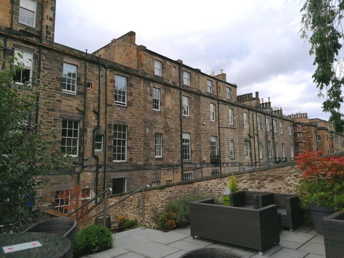 24 Royal Terrace Hotel Edinburgh Bagian luar foto
